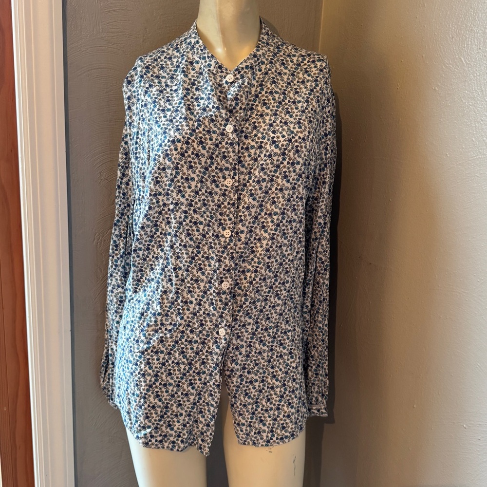 Max Studio floral blouse with ruffles size large, rayon